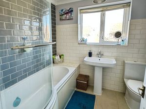 GRANVILLE WAY- click for photo gallery